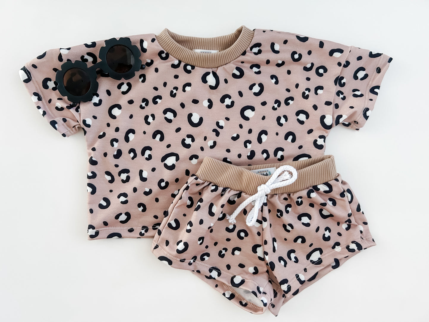 Autumn Prowl Short Set