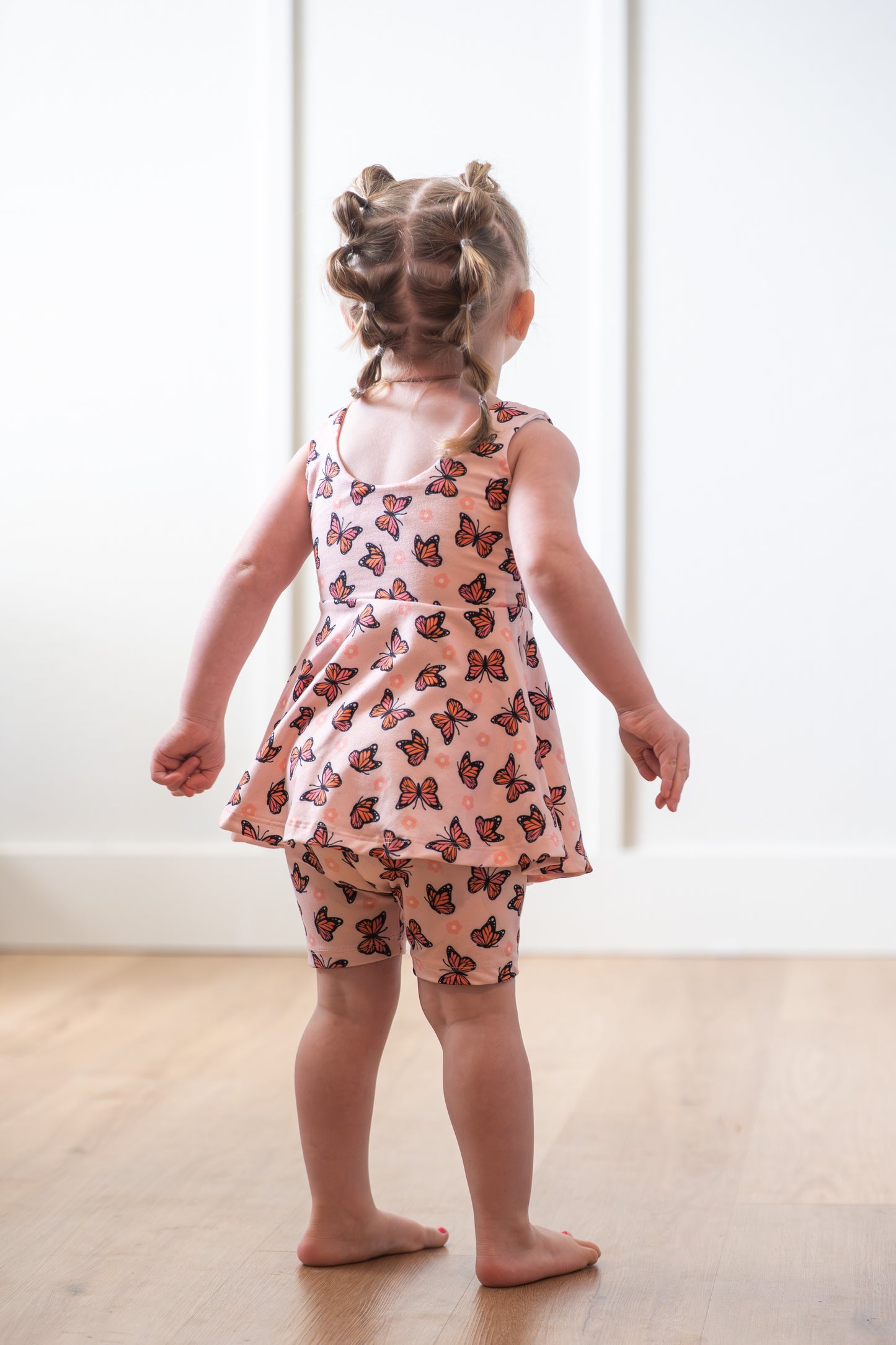 Butterfly Garden Bike Shorts Set