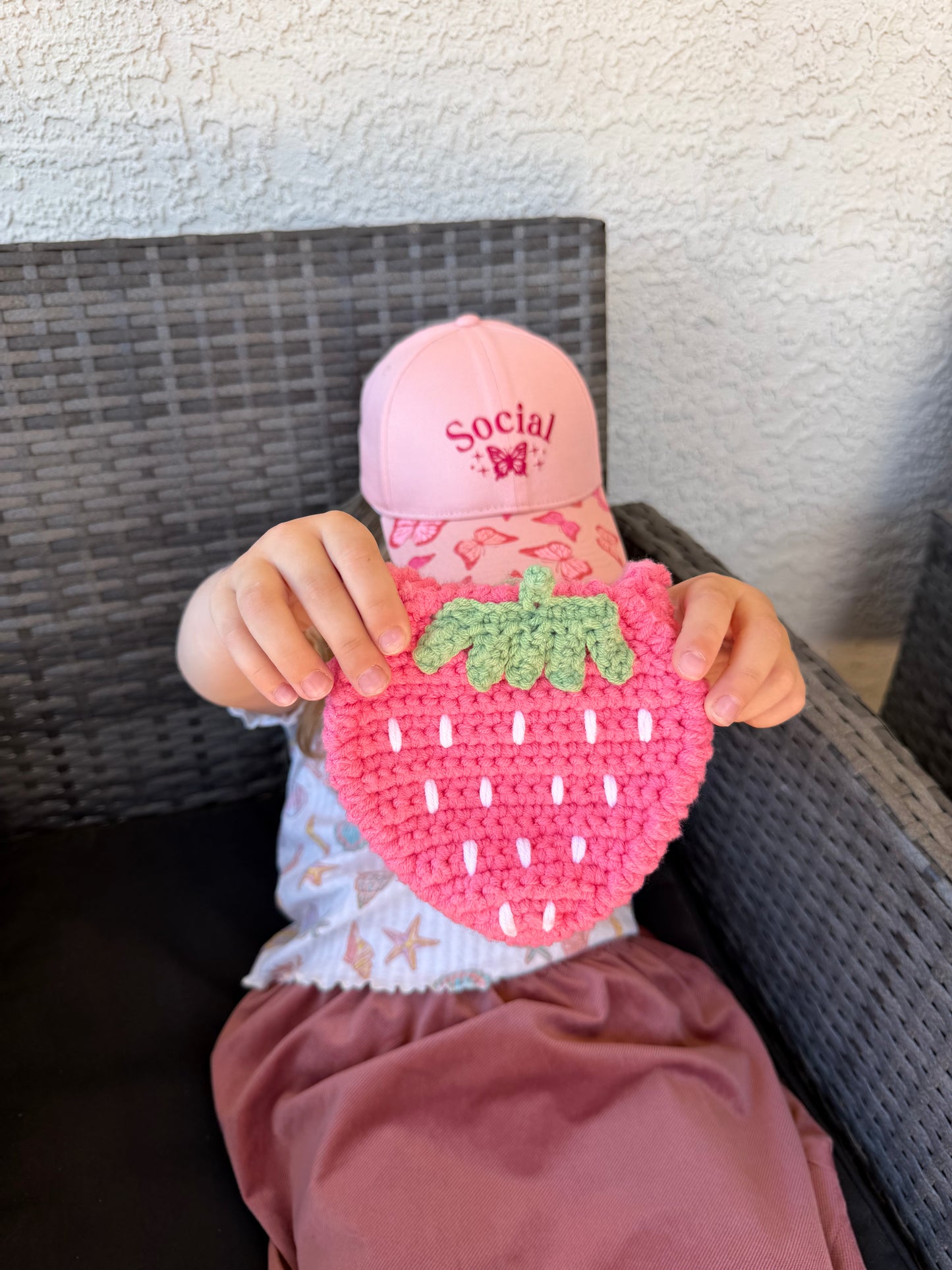 Crochet Berry Purse