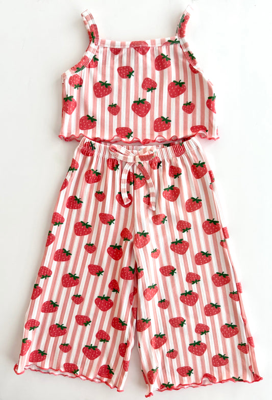 Berry Patch Tank Set